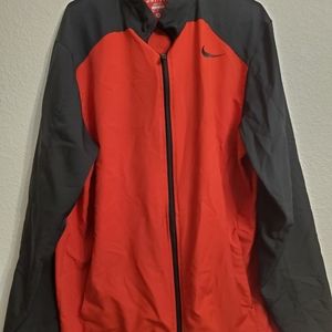 Men's Nike lightweight jacket